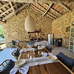 La Taupiniere Rustique Table D'hotes Gastronomique 3* Mazeyrolles