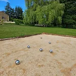 Bed and breakfast La Taupiniere Rustique Table D'hotes Gastronomique Mazeyrolles