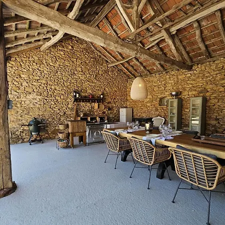 Bed & Breakfast La Taupiniere Rustique Table D'hotes Gastronomique *