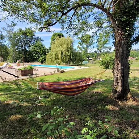 Bed & Breakfast La Taupiniere Rustique Table D'hotes Gastronomique *
