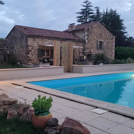 La Taupiniere Rustique Table D'hotes Gastronomique Bed & Breakfast Mazeyrolles