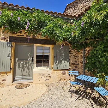 La Taupiniere Rustique Table D'hotes Gastronomique Mazeyrolles