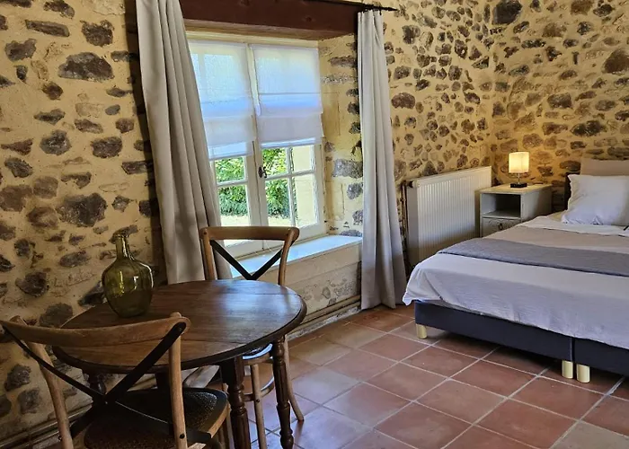 فندق مبيت وإفطار La Taupiniere Rustique Table D'hotes Gastronomique